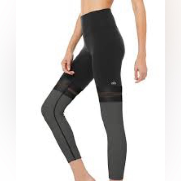 ALO Yoga Black and Olive Leggings XS but will fit S - Picture 8 of 8